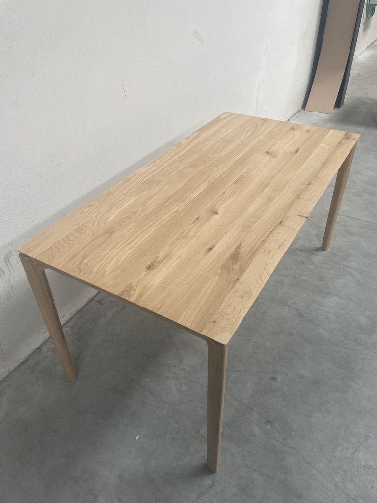 Bok dining table