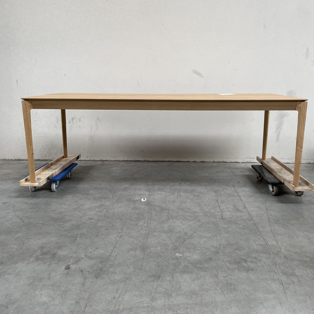 Bok dining table