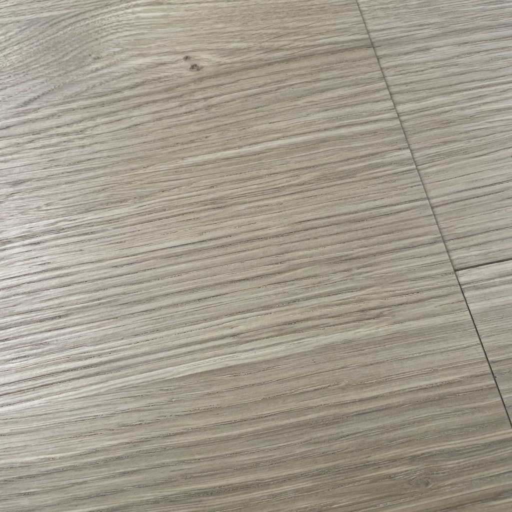 Bok extendable dining table