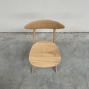 Eye dining chair
