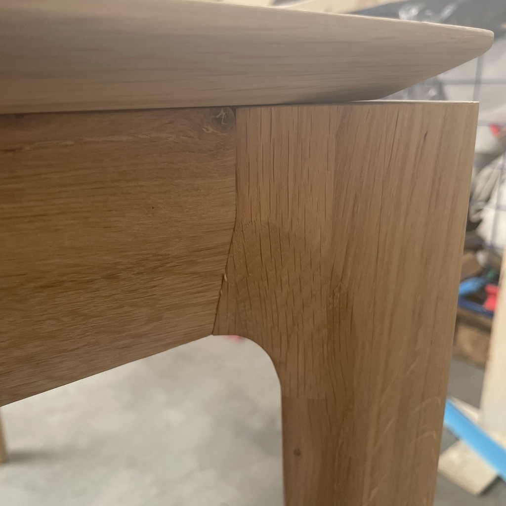 Bok dining table