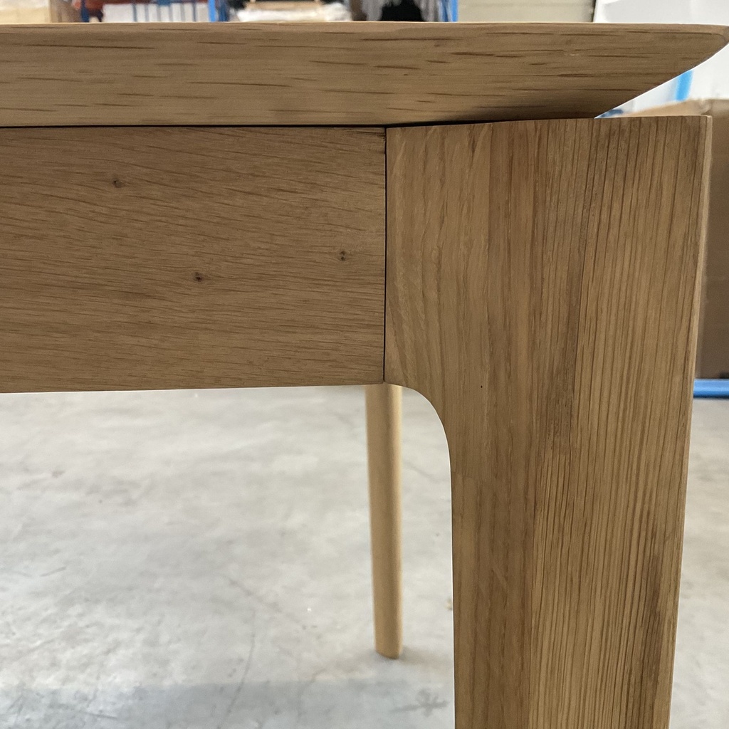 Bok dining table
