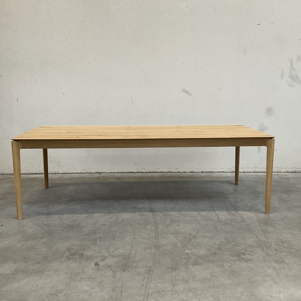 Bok dining table