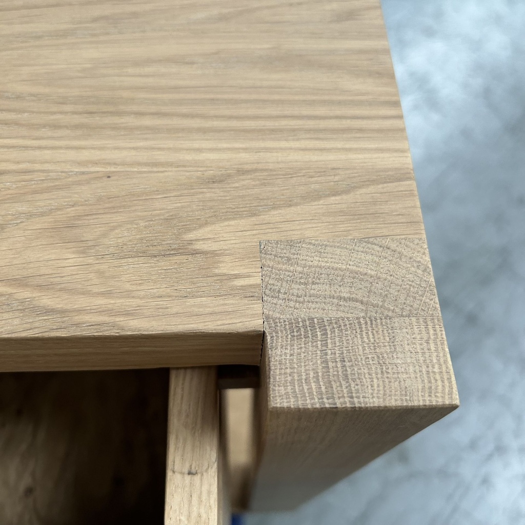 Azur bedside table