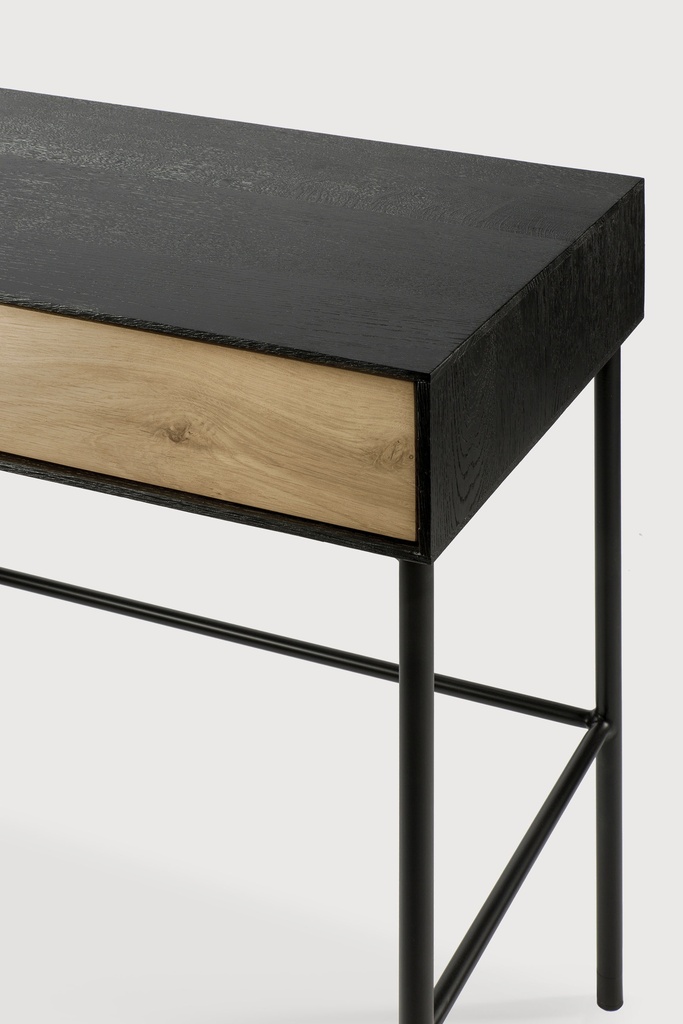 Blackbird desk