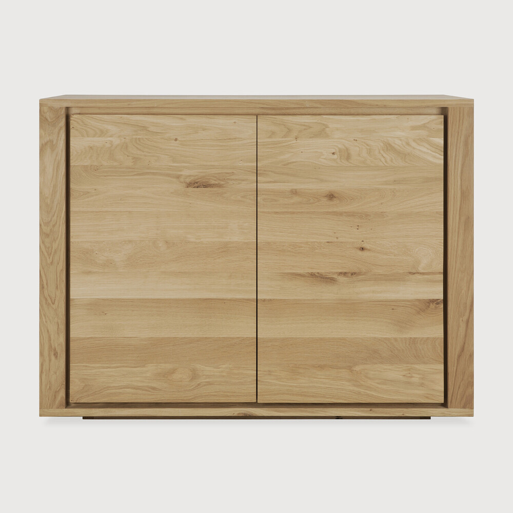 Shadow sideboard