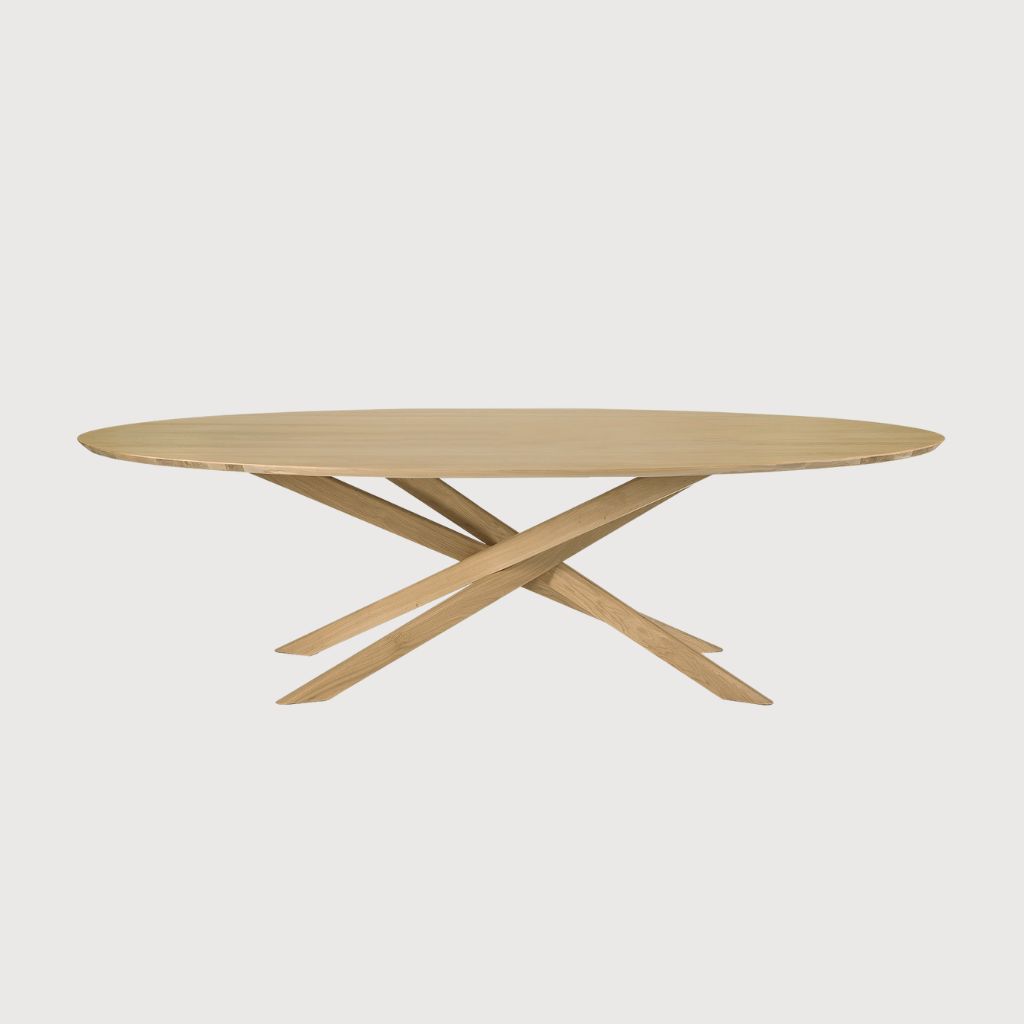 Mikado dining table