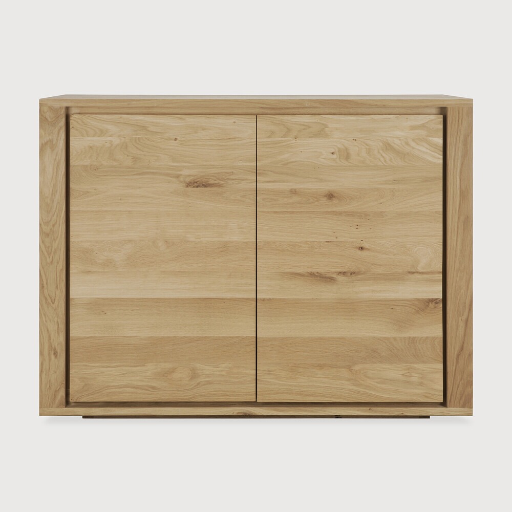Shadow sideboard