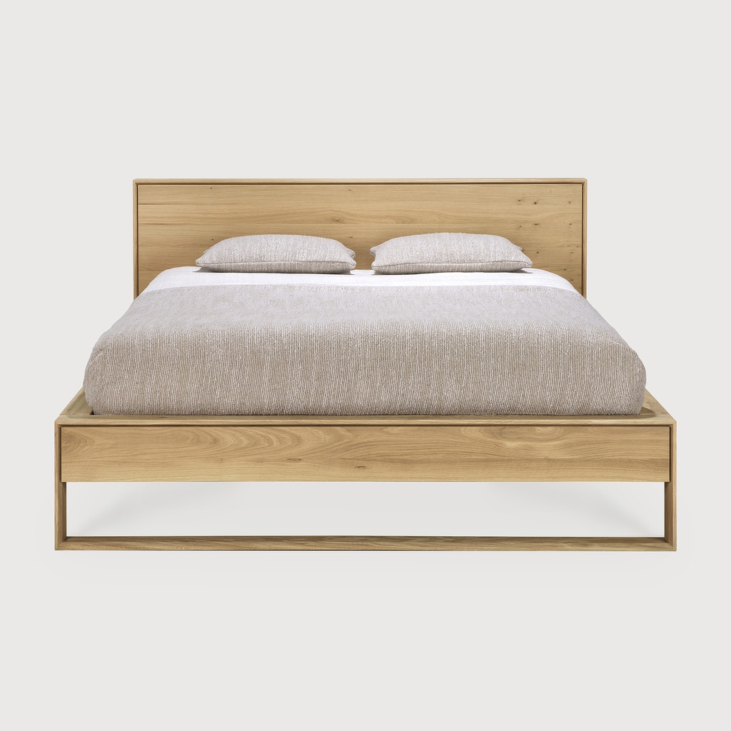 Oak Nordic II bed