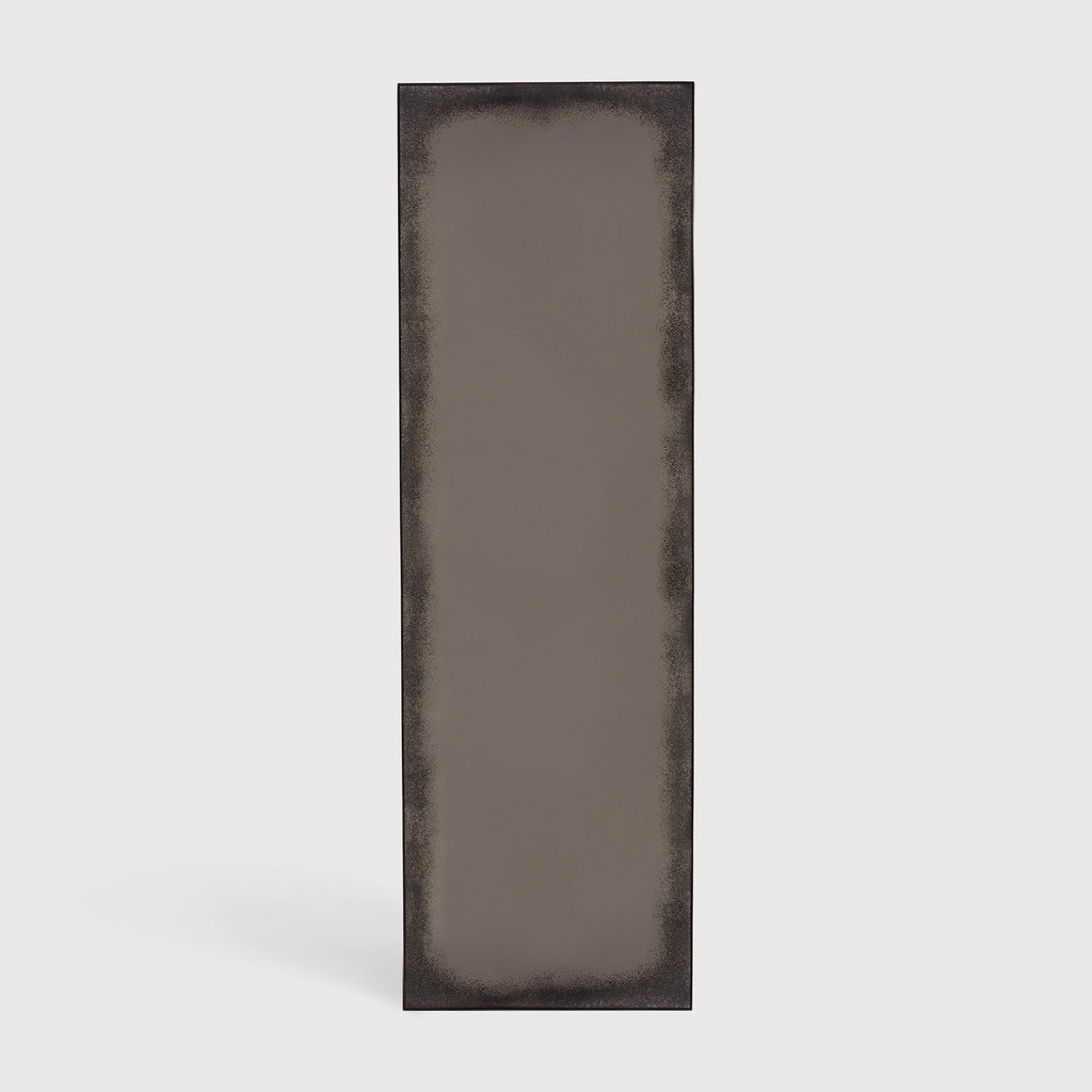 Aged staande spiegel