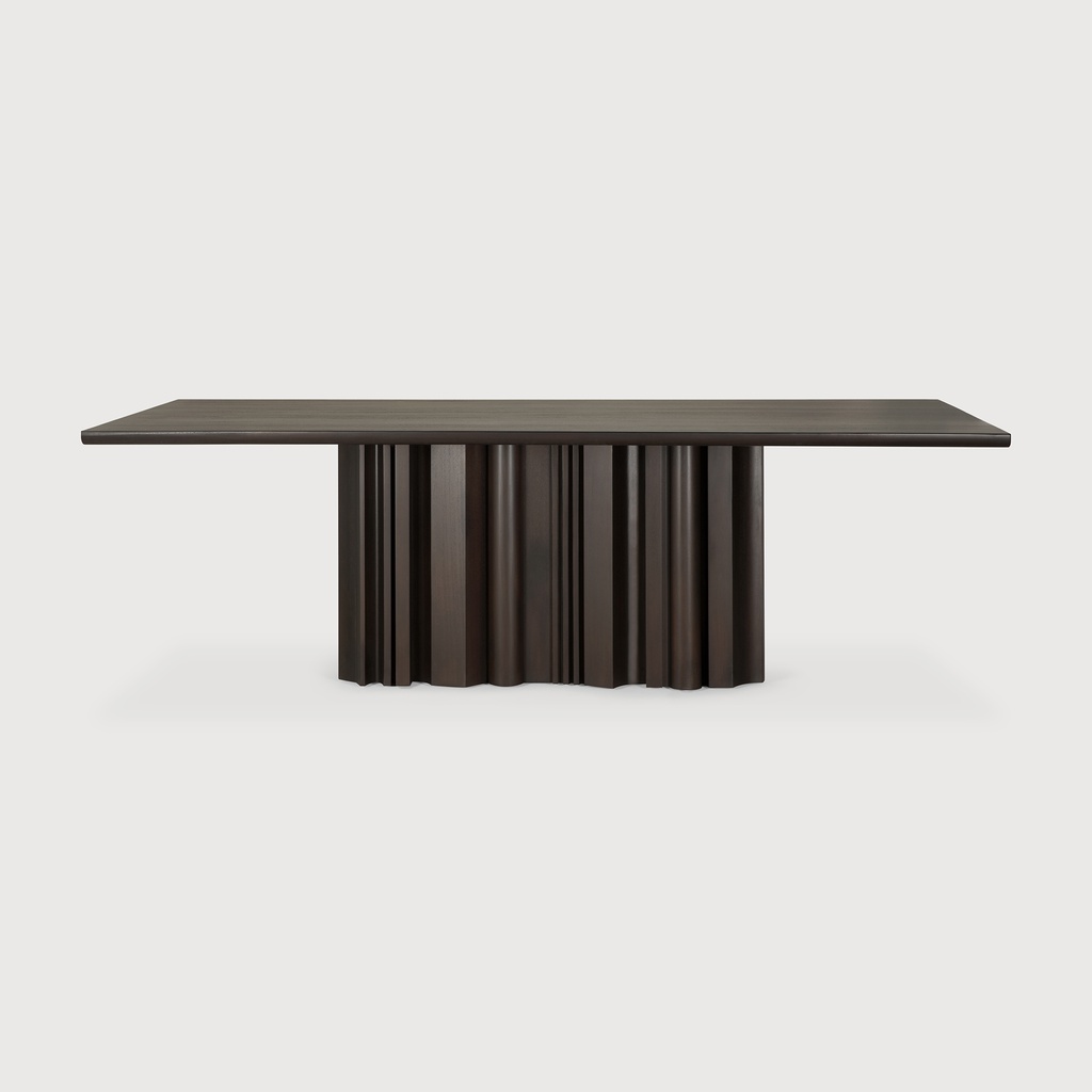 Sequence dining table